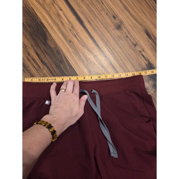 Figs Technical Collection Zamora jogger scrub pants Sz M Burgundy - Picture 7 of 9